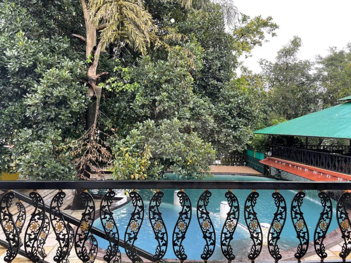 The Green Gate Resort Mulshi Pune Exterior photo